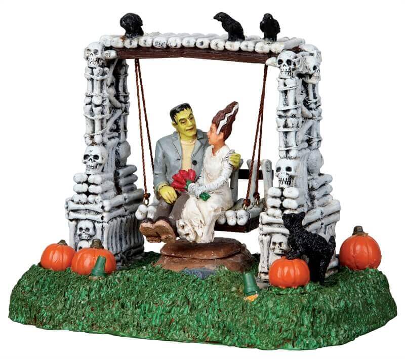 RETIRED 2007 LEMAX SPOOKY offers TOWN HALLOWEEN COLLECTION NAPPING MONSTER