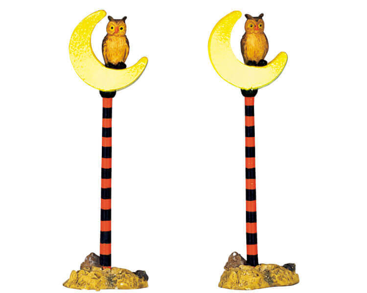 Lemax on sale spooky town crescent moon street lamp